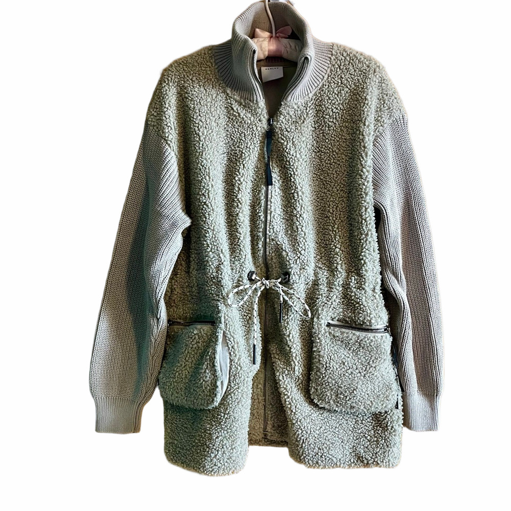 Women’s VARLEY Beige Teddy Fleece Jacket M